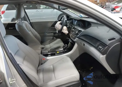 2013 Honda Accord Ex-L V-6 z USA, uszkodzony, nr VIN 1HGCR3F82DA048621